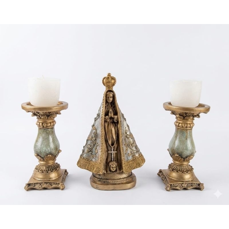 Kit Nossa Senhora Aparecida com 2 Castiçais em Gesso Artesanal Pintado à Mão para Decoração Religiosa Católica