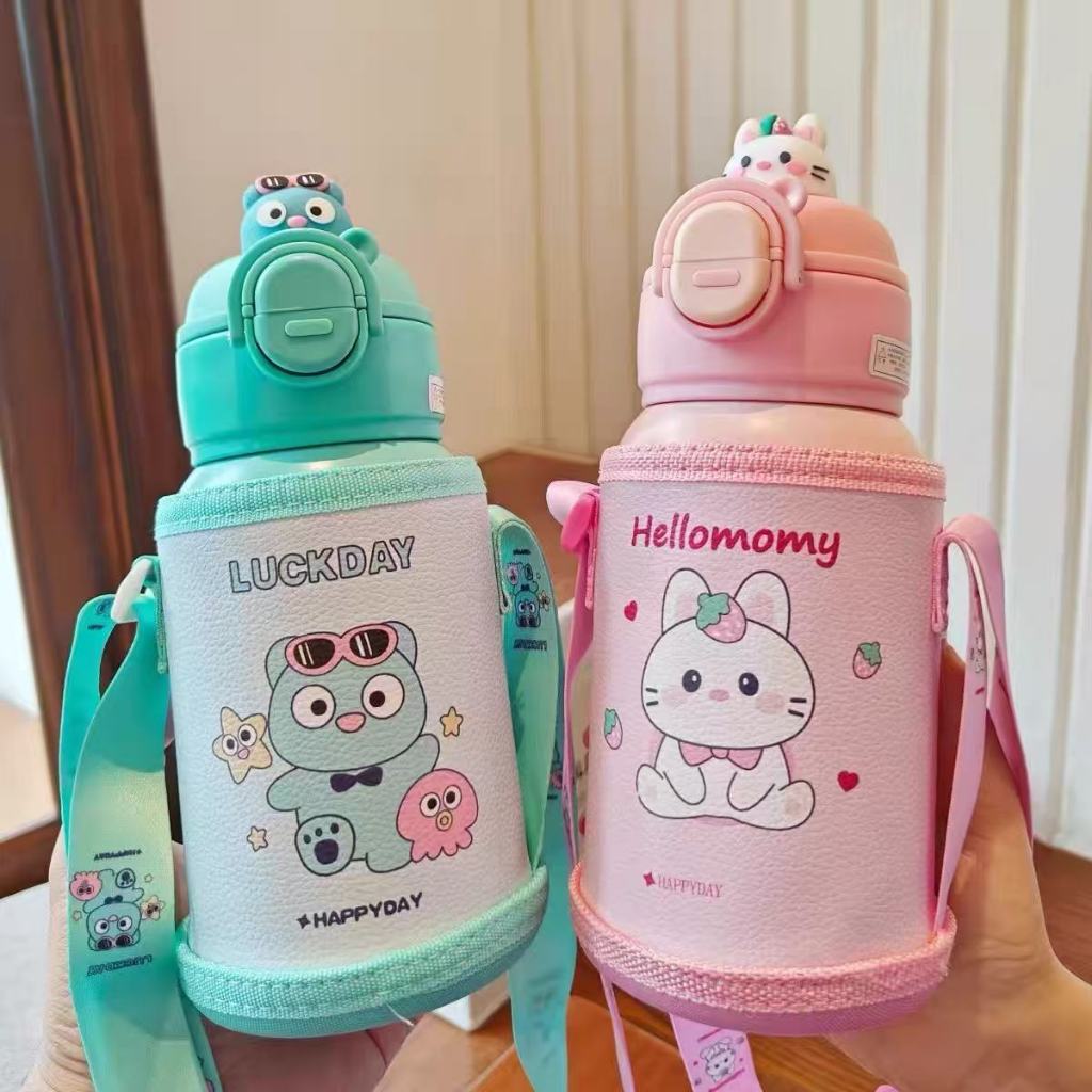 Garrafa Térmica Infantil 500ml com Canudo, Aço Inoxidável, Tampa Flip, Alça de Ombro e Capa Protetora, Copo Térmico para