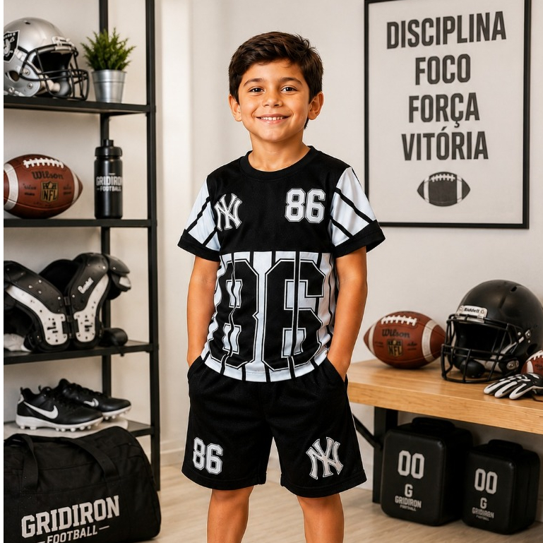 Conjunto infantil masculino esportivo menino estiloso camiseta e bermuda look festivo natal 2 a 14 anos.