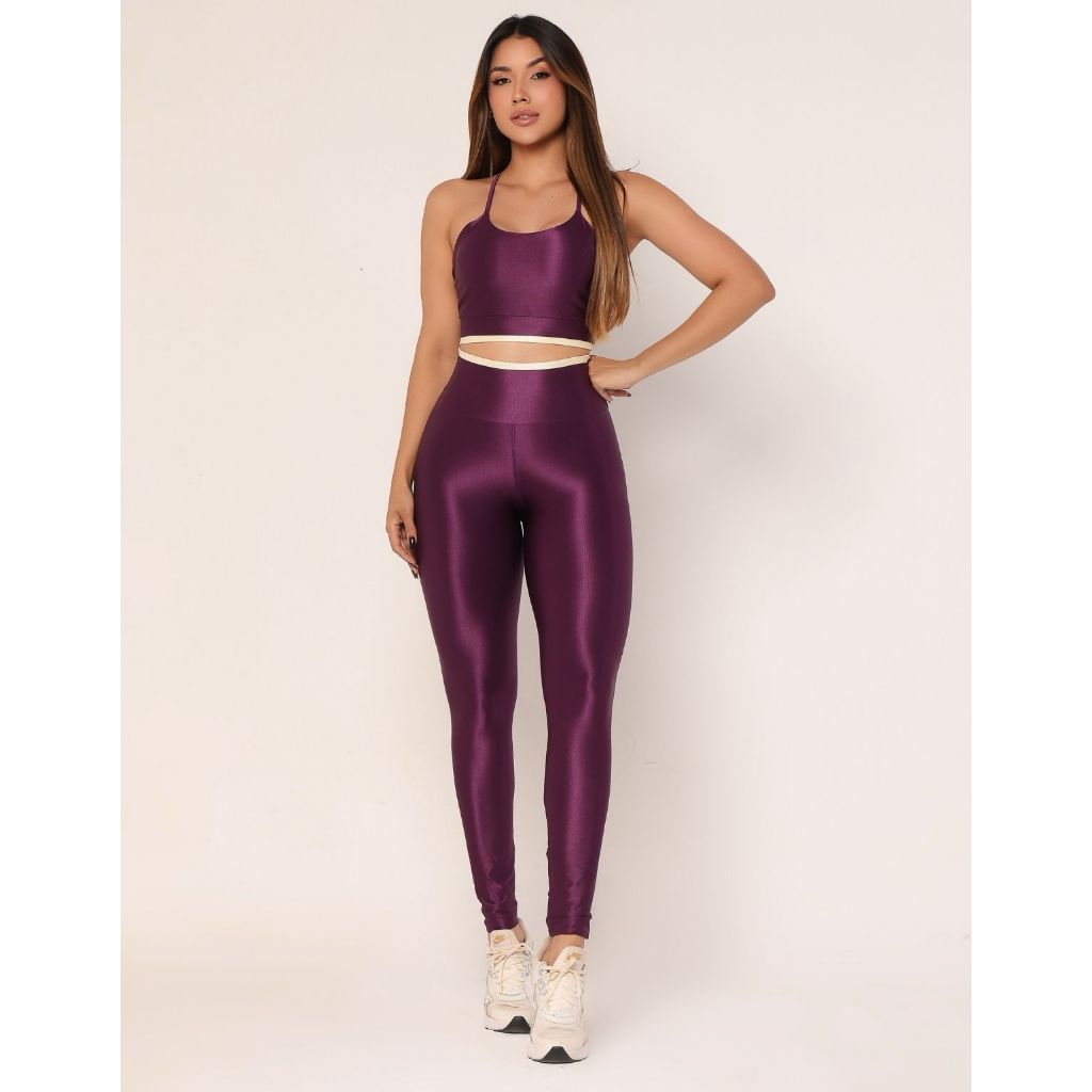 Conjunto Fitness em Canelado Poliamida Calça Legging e Top Feminino Academia