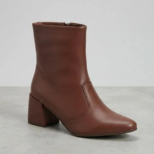 Bota Feminina Estilo Texana Country Bico Fino Super Confortável