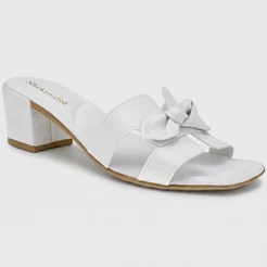 Sandália Feminina Shekinah Salto Baixo Saltinho Chinelo Tamanco Moda Confortável Laçinho
