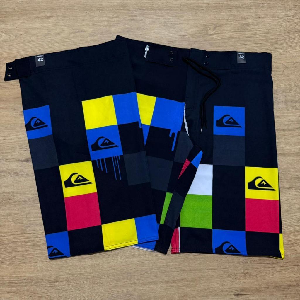 Bermuda Quiksilver Elastano Tactel Estampada Mod.62