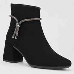 Bota Feminina Shekinah Bico Fino Salto Cano Curto Enfeite Strass Detalhe Confortável Ziper
