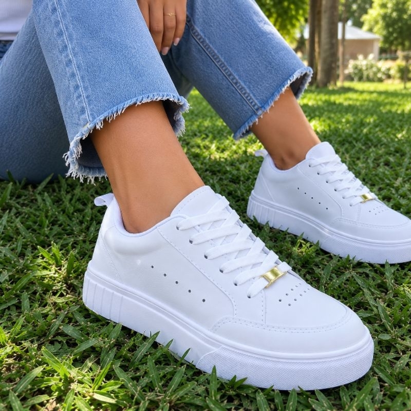 tênis feminino casual leve confortável elegante estiloso basico versatil pra trabalhar pra academia