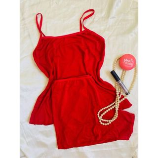 01 Baby Doll Liso Vermelho veste PP 32/34 ( Modelagem Pequena )