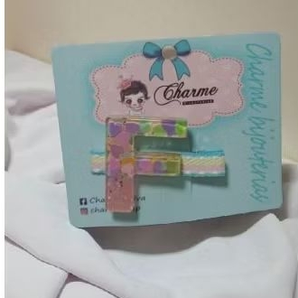 Bico de pato infantil em resina R$ 3,00