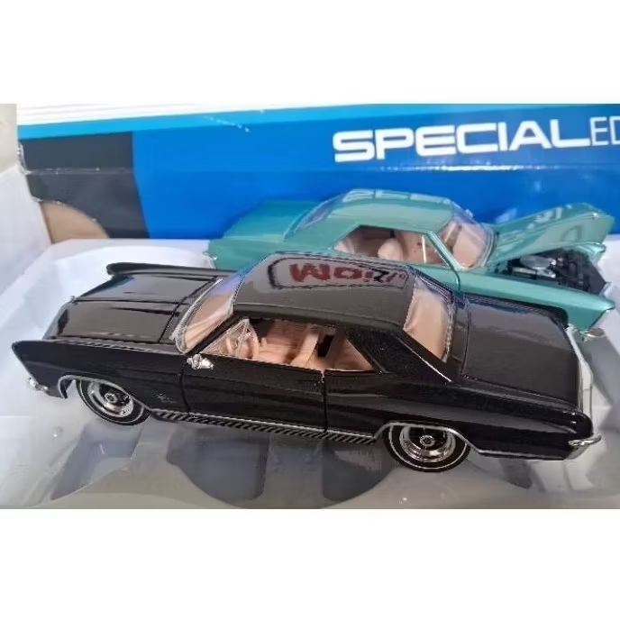 MINIATURA BUICK 1965 MAISTO METAL