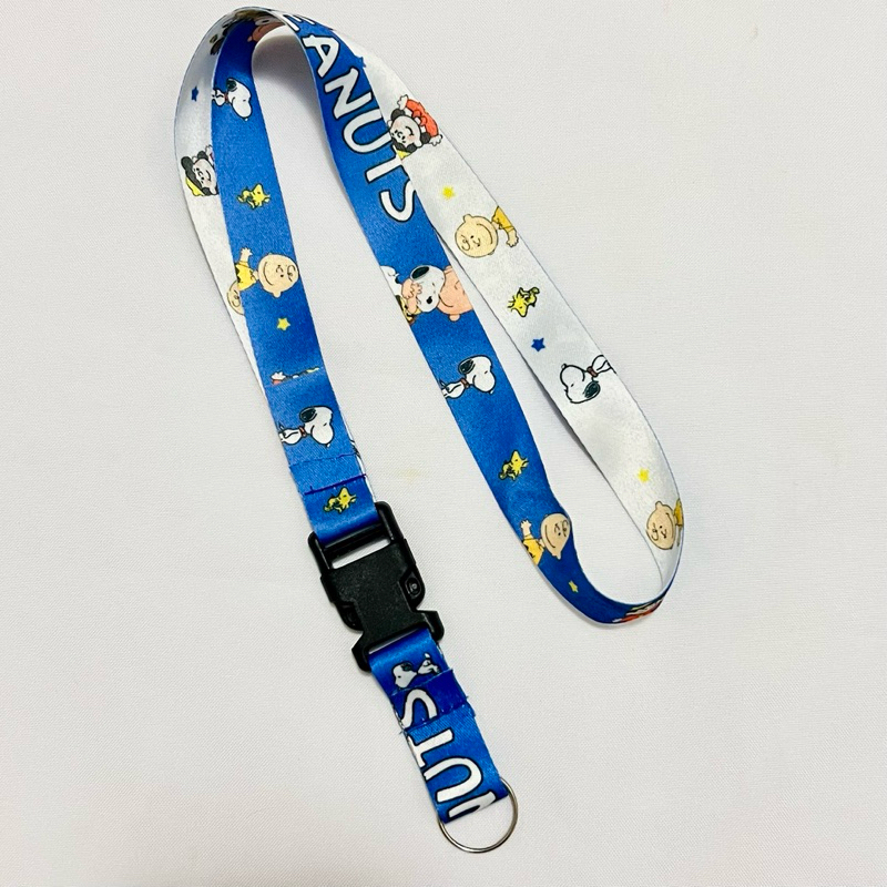 Chaveiro Cordão Soopy e Charlie Brown Peanuts Snoopy Tirante Pescoço Crachá Fecho Tic Tac Engate
