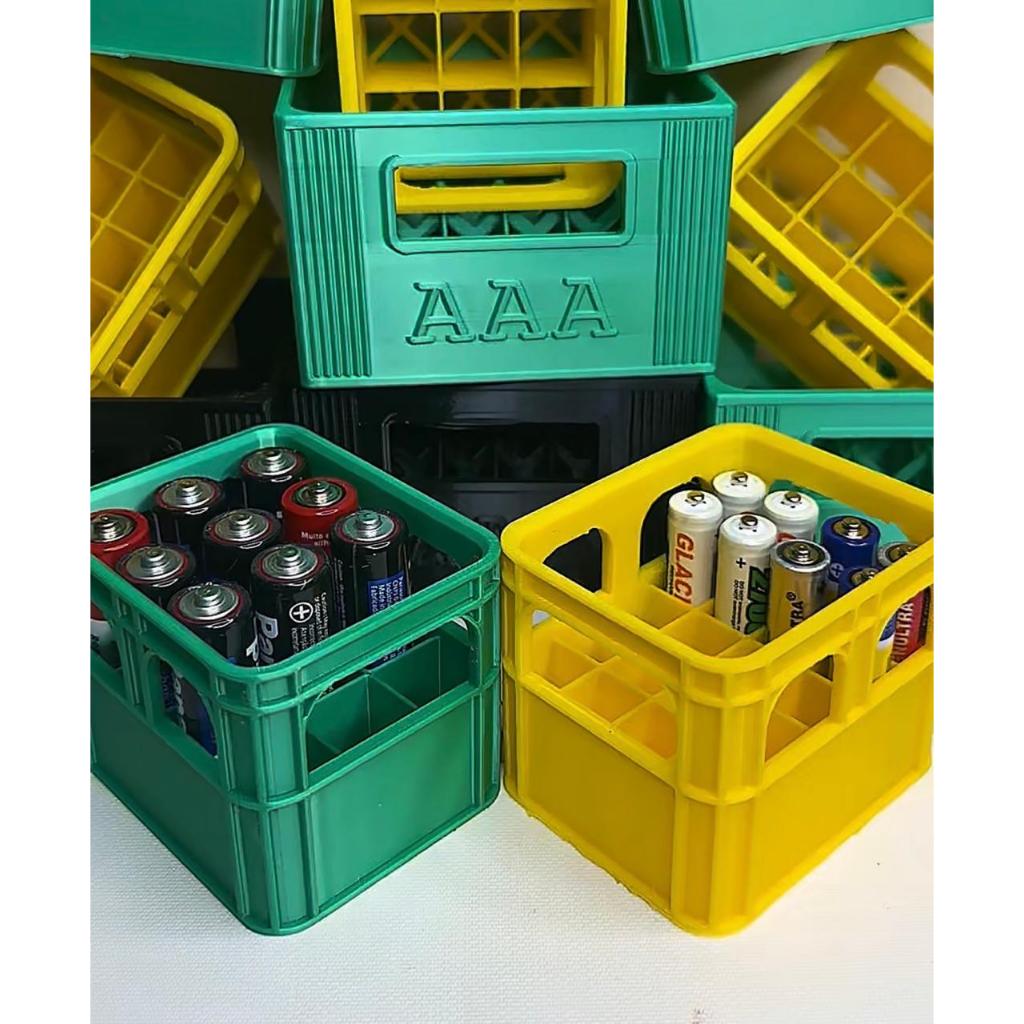 Organizador de Pilhas AA - AAA  Design Engradado de Cerveja 12 Pilhas AA e 20 Pilhas AAA Cores Sortidas