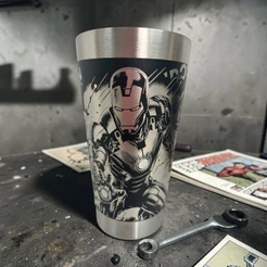 Copo Térmico 473ml Personalizado a Laser 360° Homem de Ferro com Nome no Copo e no Abridor
