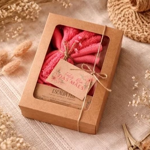 Kit Spa Dia das Mães Presente Relaxante com Toalha + Sabonete Artesanal + Escalda-Pés Aromático | Pronto para Presentear
