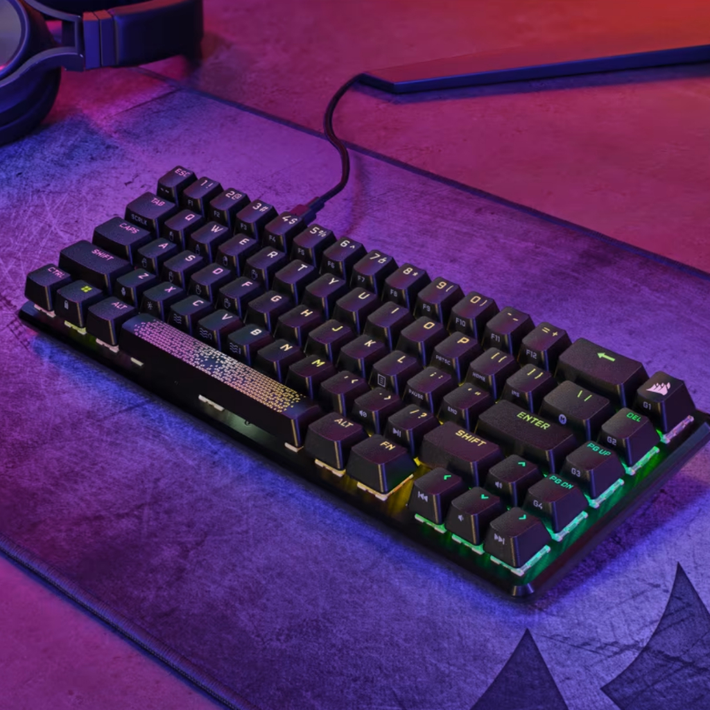 Teclado Gamer Corsair K65 Pro Mini RGB mecânico compacto
