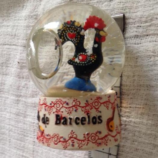 GLOBO DE AGUA - GALO DE BARCELOS PORTUGAL EUROPA ANTIGO VINTAGE