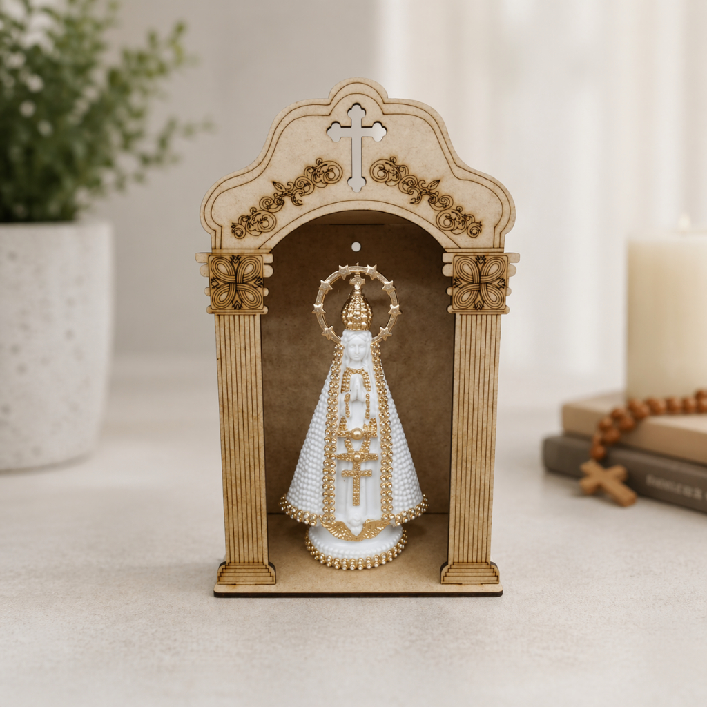 Capela MDF Nossa Senhora Aparecida com Imagem Plástica Oratório Religioso Decoração Altar Católico Presente Fé