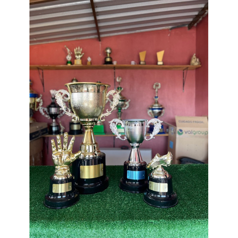 trofeus para campeonatos / campeão 66 cm - vice 45 cm / 2 Trofeus destaques