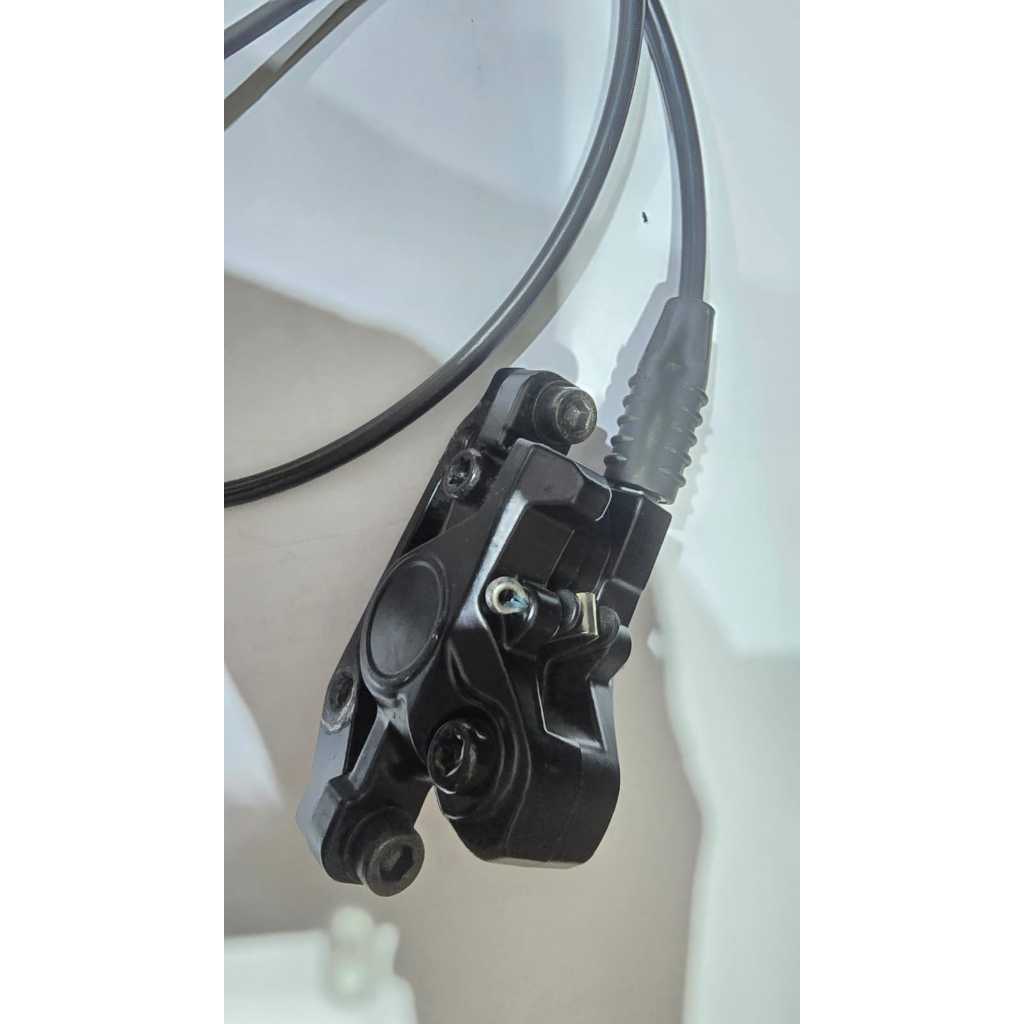 Somente a Pinça Esquerda Dianteira da Caloi E-vibe Mobyllete Original Com Detalhes 1300mm