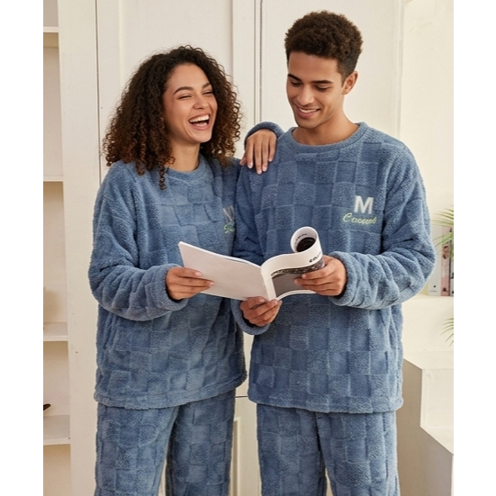 Conjunto Pijama Masculino Fleece Soft Inverno - Texturizado Xadrez com Bordado REF HY-016