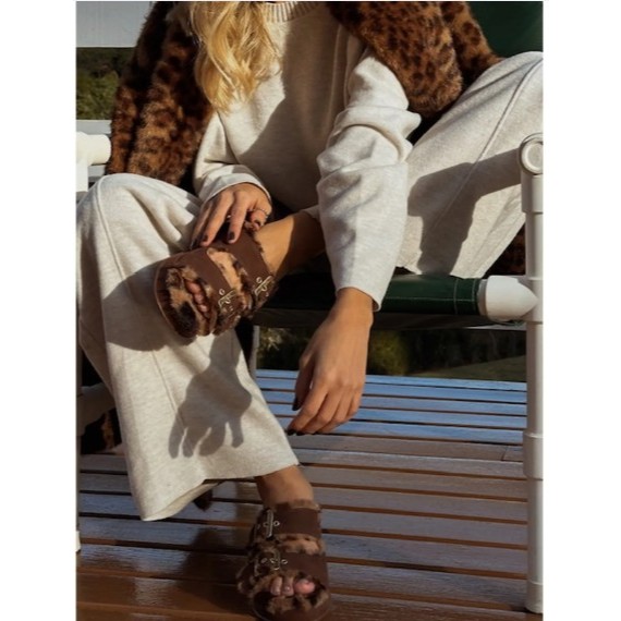 Papete Feminina Free Flats Berlim Flatform Camurça Peluciada Premium Casual Chic Quentinha