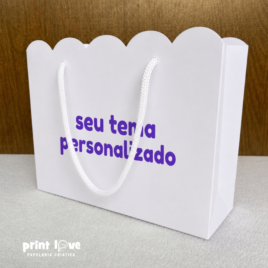 Sacolinha personalizada no seu tema/ pegue e Monte/ personalização / lembrancinha/ personalizados/ aniversário infantil.