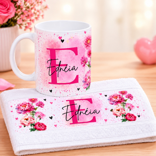 Kit Caneca + Toalha Personalizada Com Nome e Flores - Presente Lembrancinha