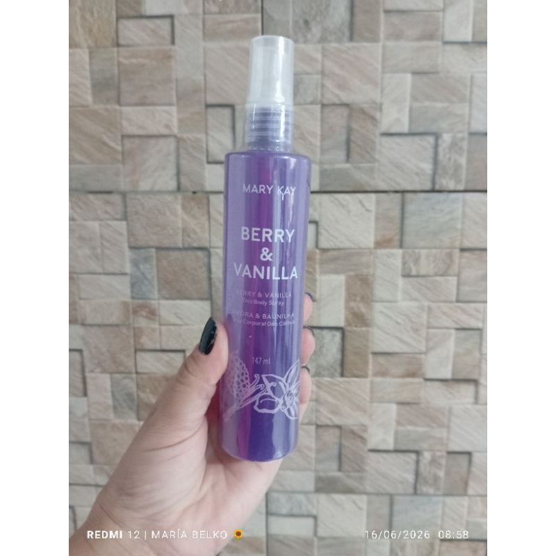 Corporal Amora e Baunilha da Mary Kay,