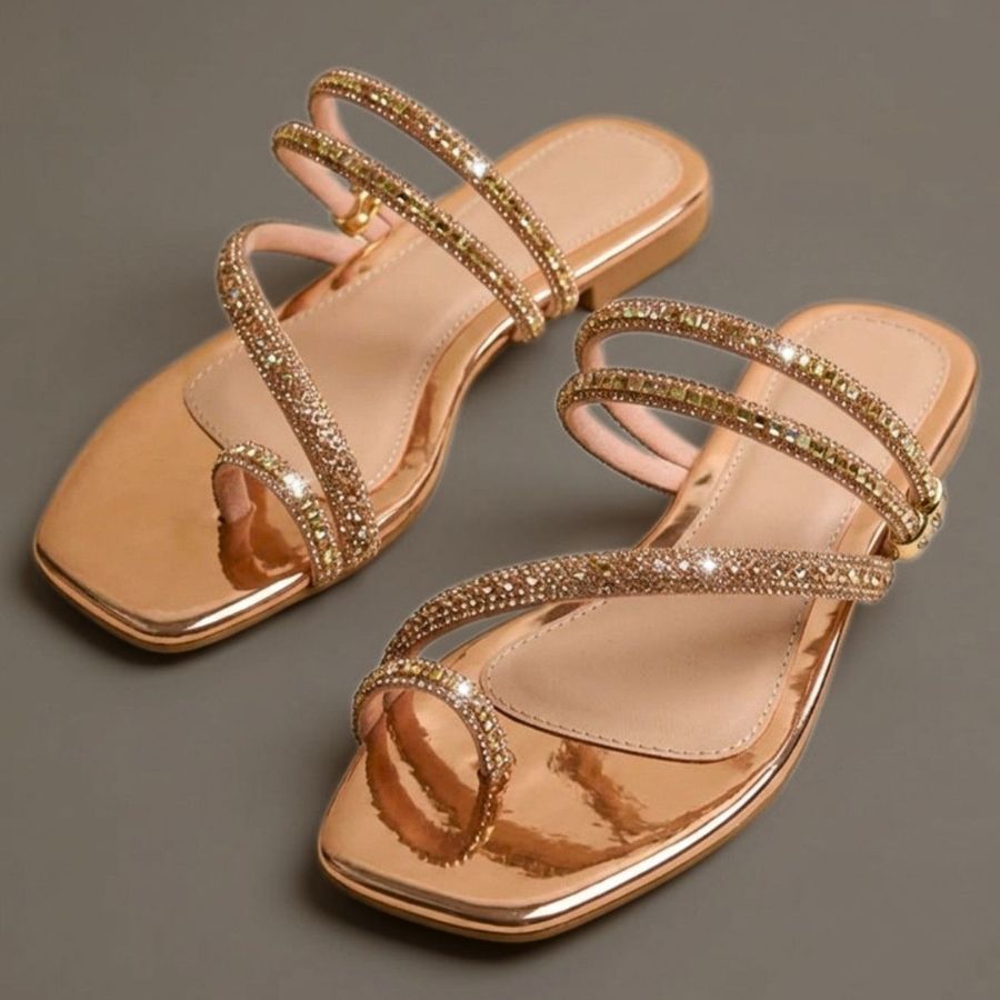 Rasteira Sandália Feminina Rose Confortável Elegante Moda Casual Detalhe Metalizado Tiras com Strass