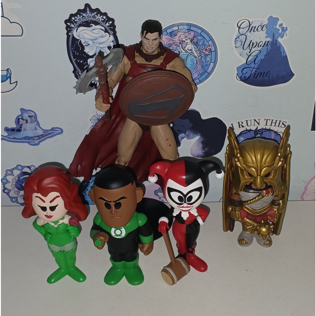 BONECO ACTION FIGURE DC MULTIVERSE MCFARLANE SUPERMAN ARLEQUINA HARLEY QUINN GAVIÃO NEGRO LANTERNA VERDE HERA VENENOSA