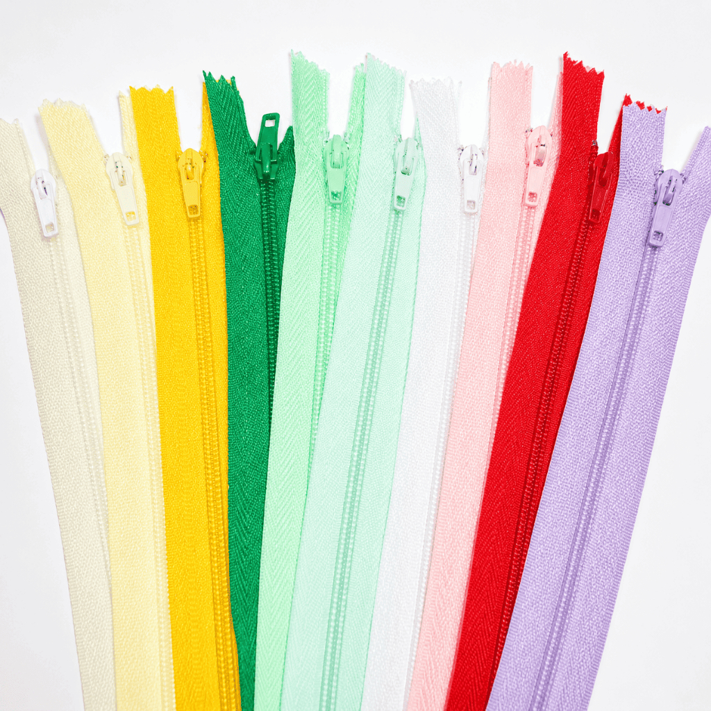50 Zípers Nylon nº3 15cm Cores Variadas Costura Confecção PACOTE COM 50 UNIDADES