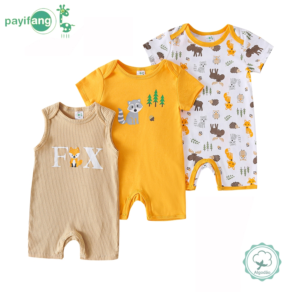 Kit 3 bodies unissex manga curta bebê 0-18M, 100% algodão, diversos modelos, tecido macio e confortável para uso diário.