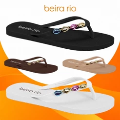 Chinelo feminino Beira Rio com pedrarias metálicas casual confortável dia a dia moderno Sandália Rasteira verão