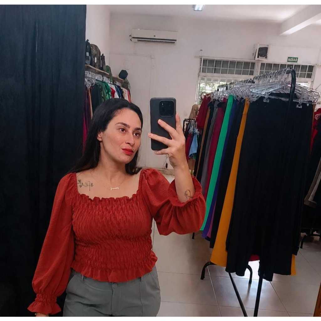 Blusa Feminina Lastex Cropped Manga Longa Princesa Ciganinha Quadrado Modesta Elegante Tendência Blogueira Casual
