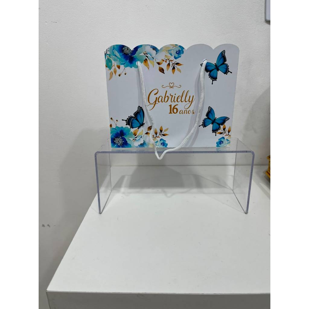 Sacolas personalizadas QUALQUER TEMA sacolinha surpresa lembrancinha de festa jardim das borboletas azuis