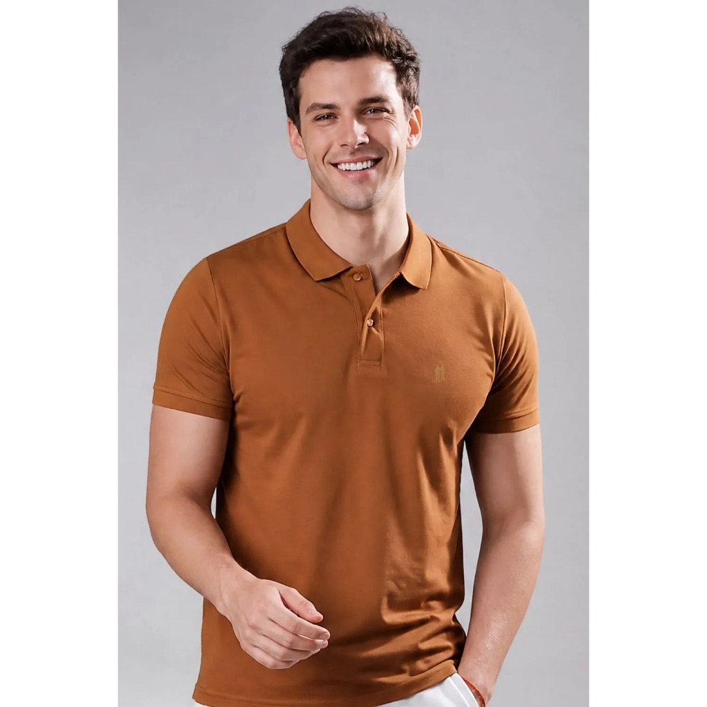 Polo Piquet Lisa Com Botão Polo Wear Marrom Escuro