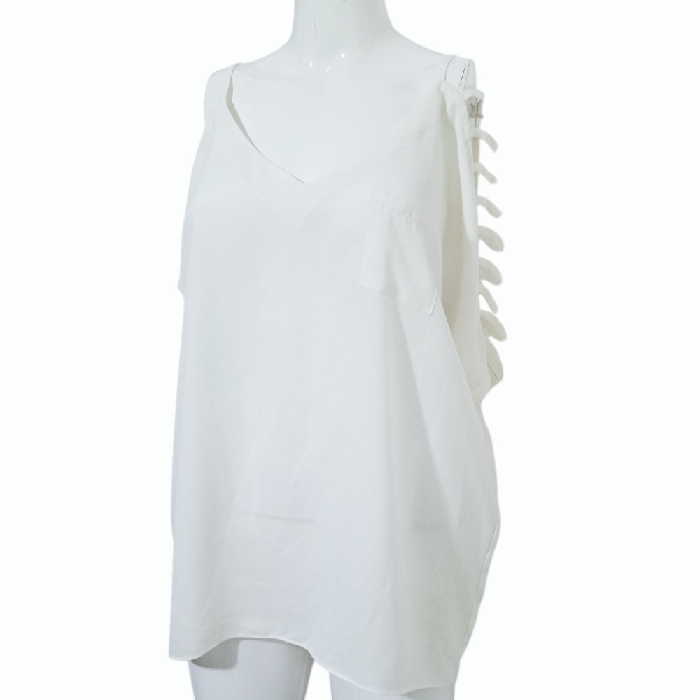 Blusa usada de brechó branca tamanho M Oversized Moça Bonita brechó