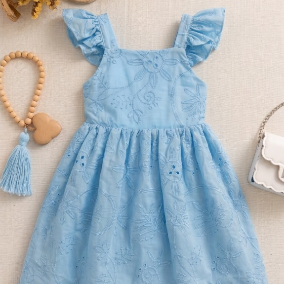 Vestido Infantil Laise Broderie Azul Bebê Babados e Ajustes Costas