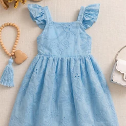Vestido Infantil Laise Broderie Azul Bebê Babados e Ajustes Costas