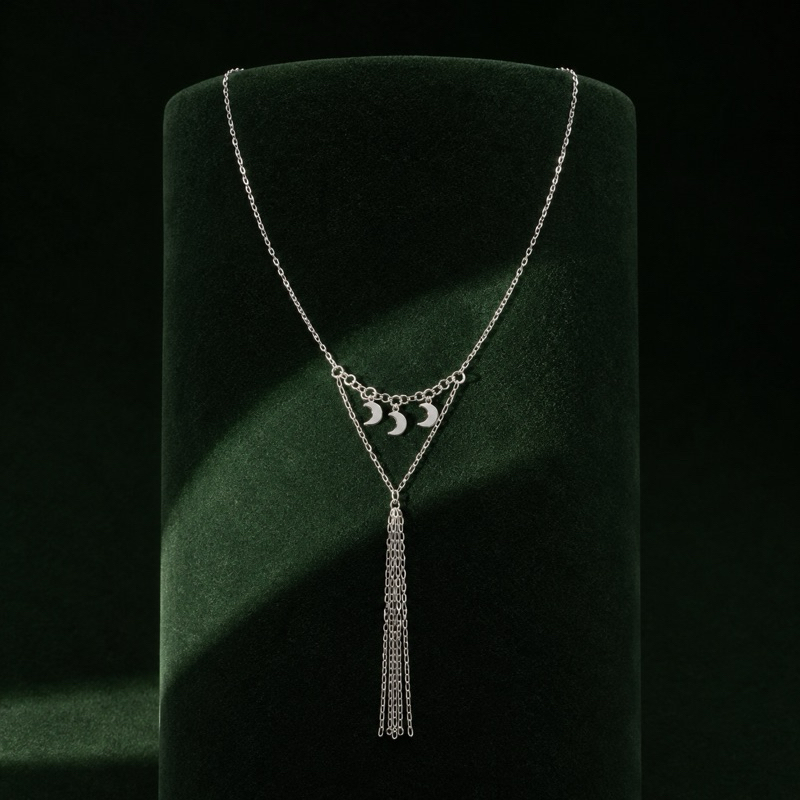 Colar Gravata Feminino Meia-Lua com Fenda Delicado em Prata 925