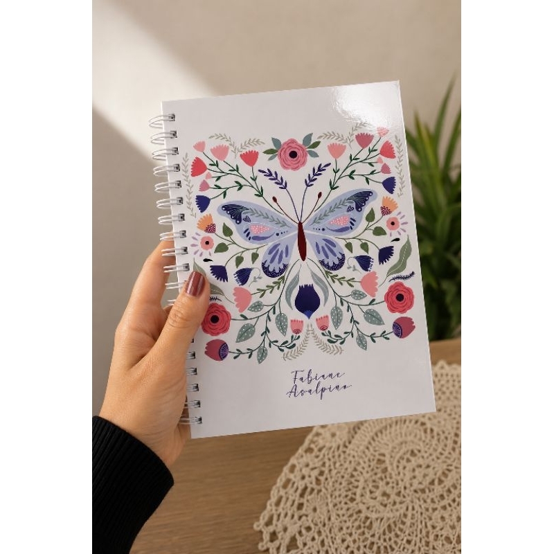 CADERNO DE BORBOLETA PERSONALIZADO COM NOME - TAMANHO A5 - 160 PAGINAS- CAPA DURA- CLEAN - bloquinho de anotações