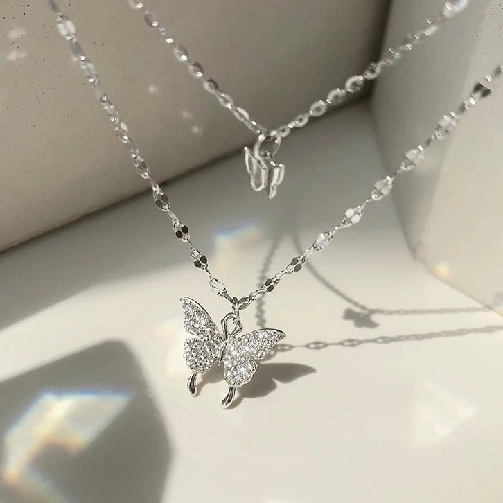 Colar Feminino Borboletas Duplo Minimalista Banhado Ouro Prata Choker Elegante