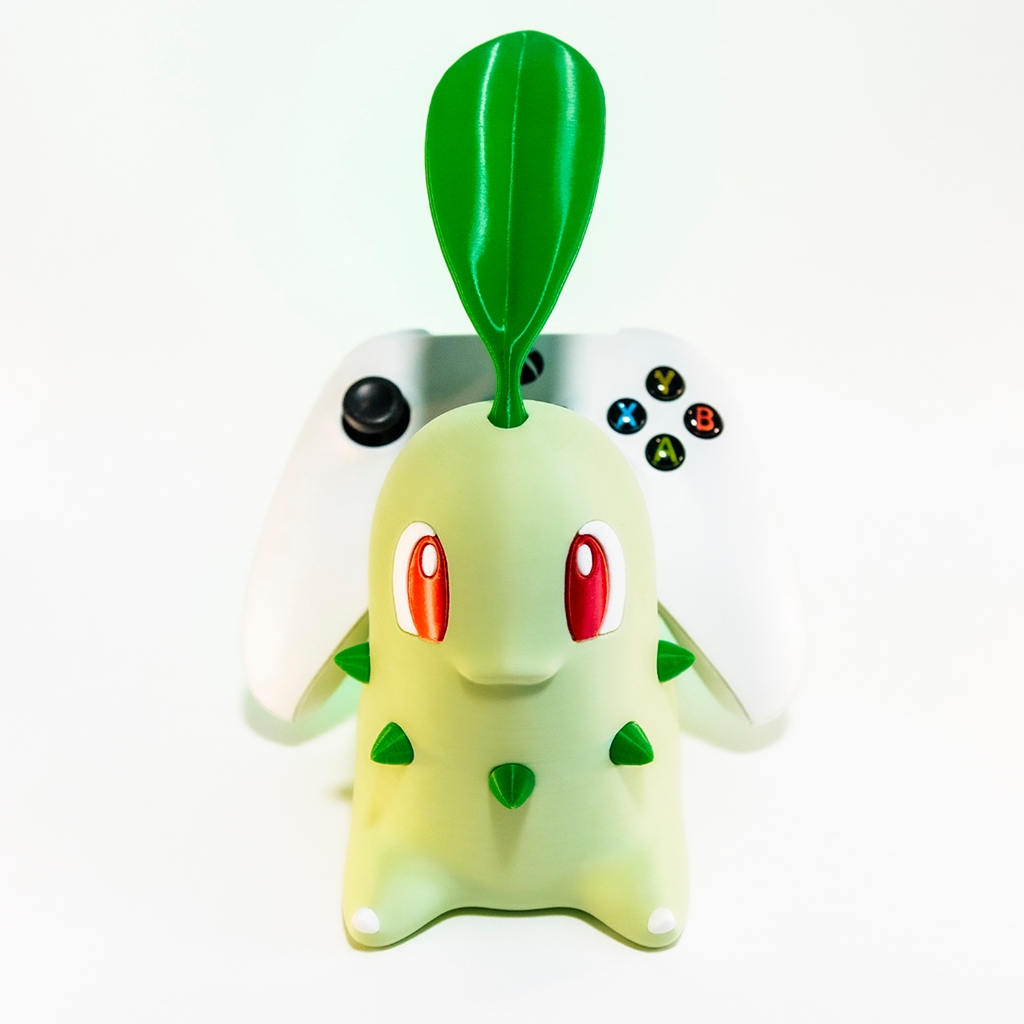 Suporte de Controle Pokémon Chikorita Sentada – PS5, PS4, Xbox e Nintendo Switch Pro Controller