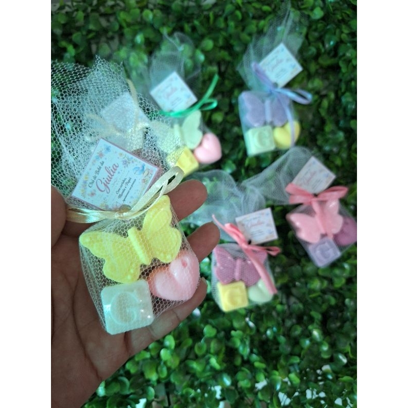 Sabonete Borboleta Personalizado |Lembrancinha Artesanal com Inicial e Número/Festas/Chá/maternidade