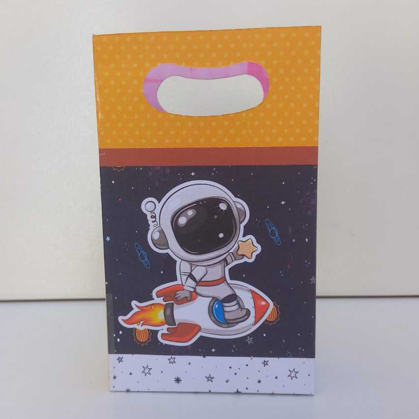 Sacolinha Surpresa Personalizada ASTRONAUTA Lembrancinha para Festa Infantil