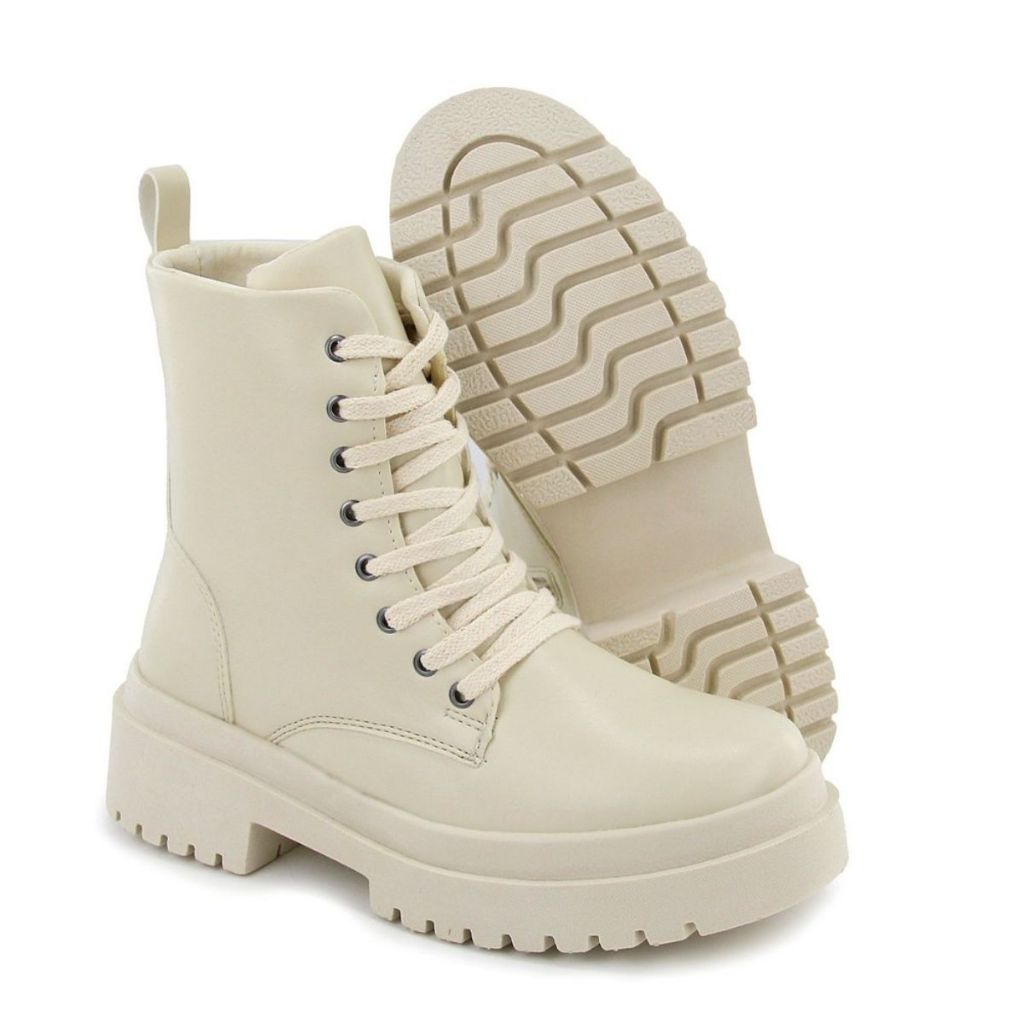 Coturno Feminino Bege Claro Plataforma Tratorado Cano Médio Estilo Casual Chic Inverno