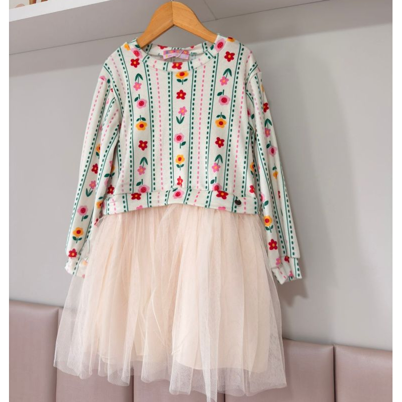 Vestido em Plush com saia em tule Mon Sucré