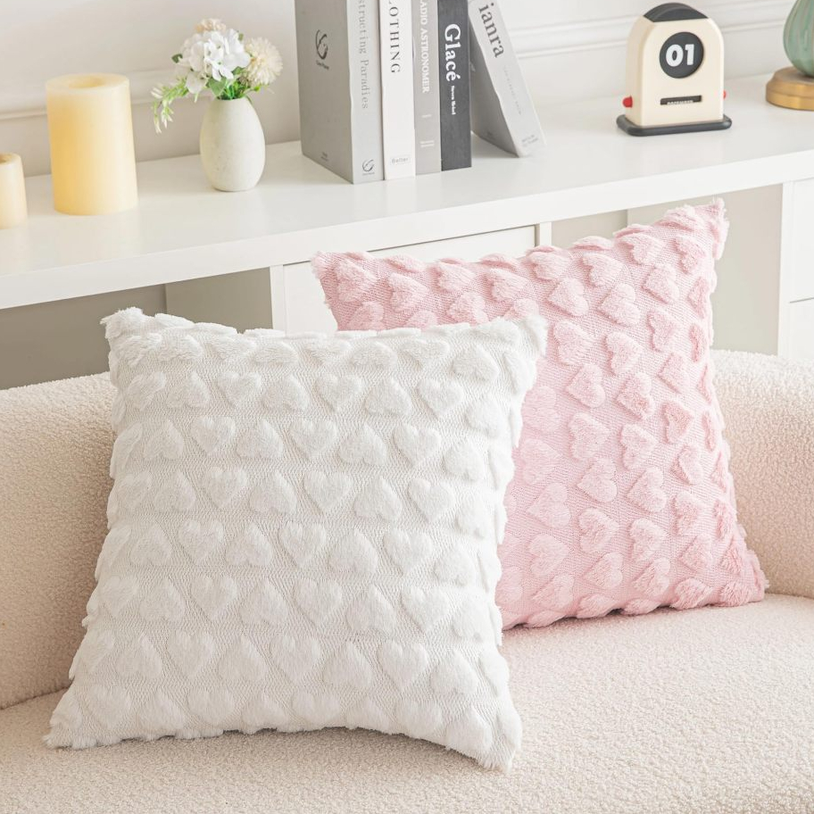 Capa de Almofada Decorativa Coração 42x42 Sem Enchimento Zíper em Oferta na Shopee