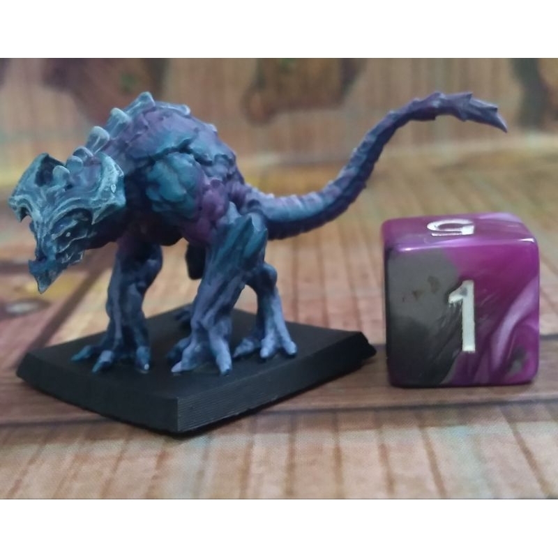 Alien hives snatcher. Miniatura Warhammer pintada.