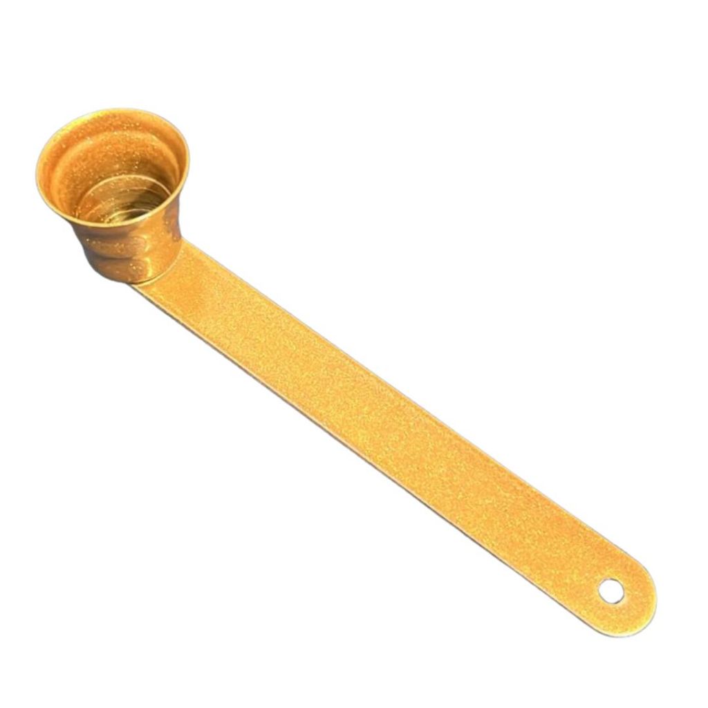 Apagador Abafador Extinguidor De Velas Palito de Alumínio Cor Dourado para vela 7 dias