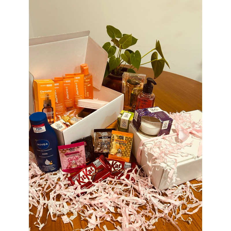Kit Dia das Mães Presente Completo Cesta Premium Spa Relaxante com Hidratante e Vela