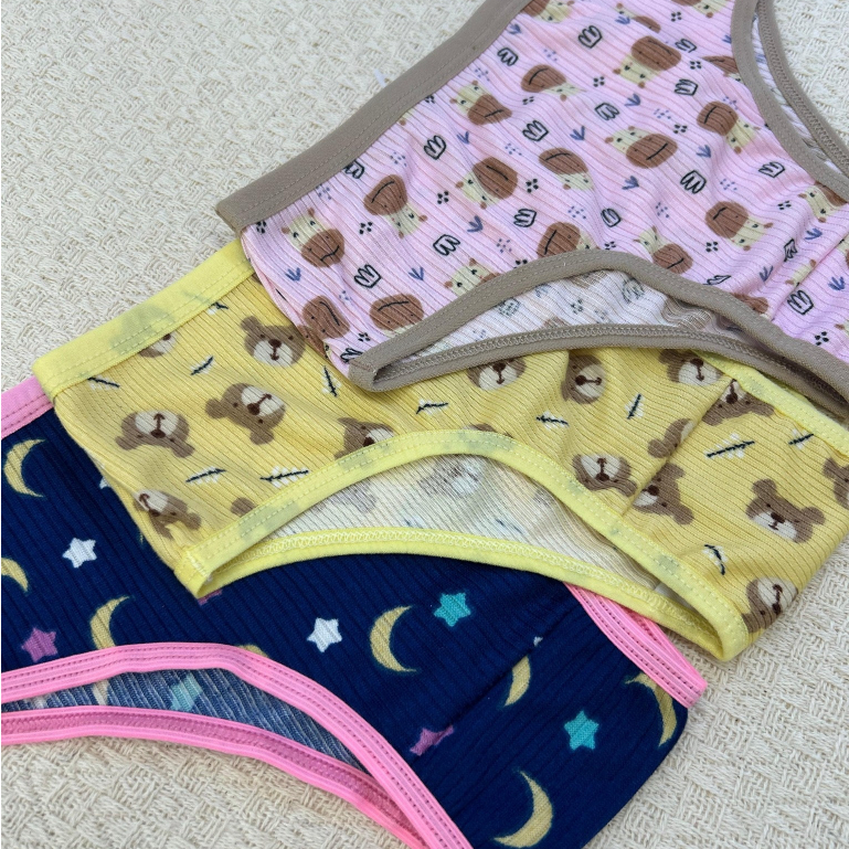 Kit 6 Calcinhas Infantis Estampas Variadas Confortável Moda Íntima Feminina Infantil Casual Elegante
